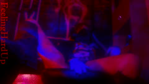 Snapshot of feelinghardup chatting on 01/11/26, 02:27 FeelingHardUp online show from 01/11/26, 02:27