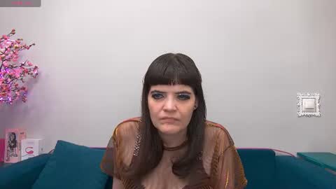 Laura online show from 07/07/26, 03:53