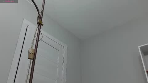 Laura online show from 07/07/26, 06:47
