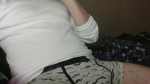 Snapshot of feet_cleaner chatting on 12/17/24, 04:00 Slut-Boy online show from 12/17/24, 04:00