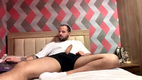 Snapshot of feet_fet chatting on 03/26/26, 04:12 feet_fet online show from 03/26/26, 04:12