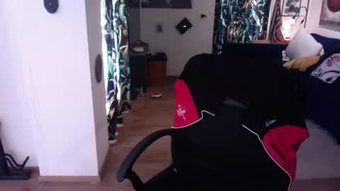 feetkissboy online show from 01/17/26, 12:32