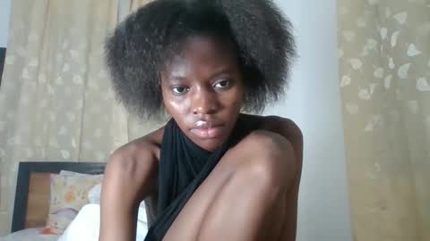 feetlovely507541 online show from 05/16/26, 07:56