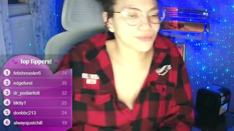 Soley online show from 01/20/25, 05:04