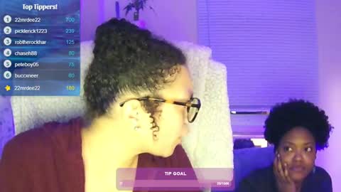 Soley online show from 01/29/25, 04:26