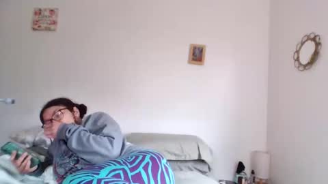 Soley online show from 02/19/26, 06:59