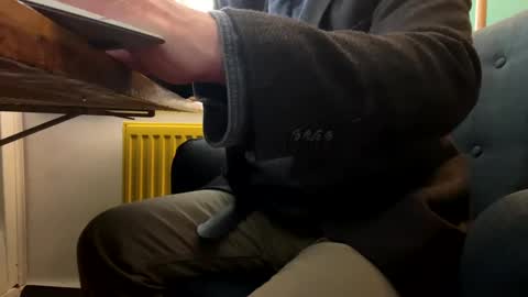 feetpuller2024 online show from 01/24/25, 11:04