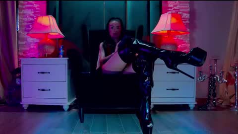 Snapshot of feetvibe chatting on 02/28/26, 06:36 FeetVibe online show from 02/28/26, 06:36