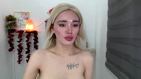 Snapshot of feisty_woman chatting on 03/10/25, 06:38 Prianka online show from 03/10/25, 06:38