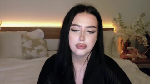 Snapshot of felicia_herceg chatting on 10/24/25, 06:59 Felicia Herceg online show from 10/24/25, 06:59