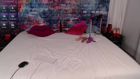 Felicia Hardon online show from 09/11/25, 11:27