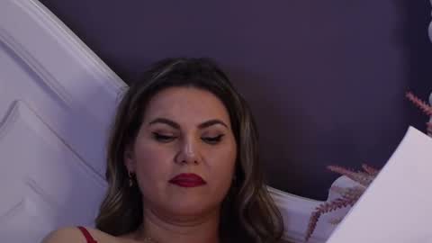 FeliciaKrige online show from 02/14/25, 11:42