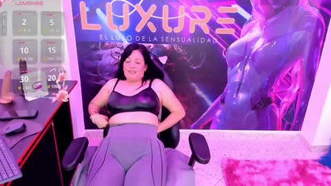 felina online show from 01/23/25, 06:56