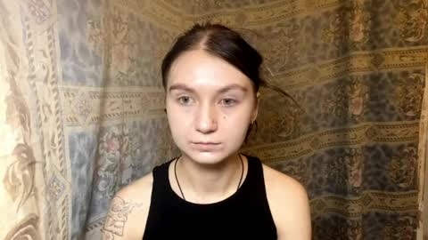 Lola online show from 04/02/26, 09:01