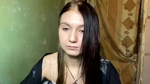 Lola online show from 04/16/26, 08:53