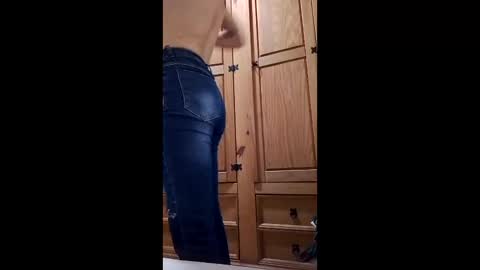 felipebh385495 online show from 05/25/26, 01:44