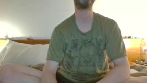 Snapshot of felipesmg2 chatting on 10/20/25, 11:43 felipesmg2 online show from 10/20/25, 11:43