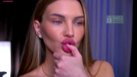 Hello im Nova online show from 02/16/26, 04:52