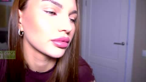 Hello im Nova online show from 06/22/26, 01:07