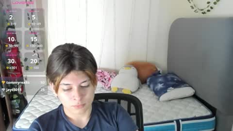 Snapshot of felix_leex chatting on 12/15/25, 07:18 Felix leex online show from 12/15/25, 07:18