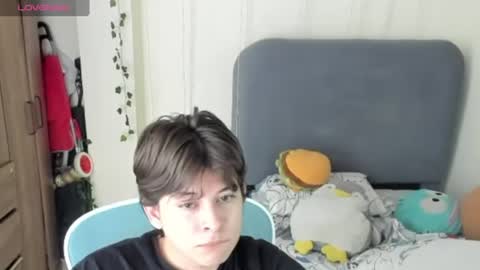 Snapshot of felix_leex chatting on 06/18/26, 07:29 Felix leex online show from 06/18/26, 07:29