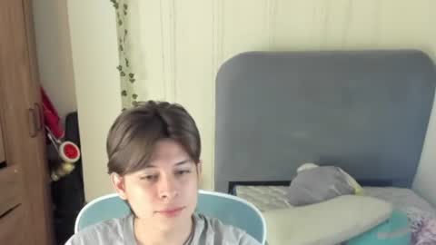 Snapshot of felix_leex chatting on 07/26/26, 06:59 Felix leex online show from 07/26/26, 06:59