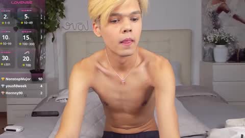 Felix online show from 02/25/25, 10:29