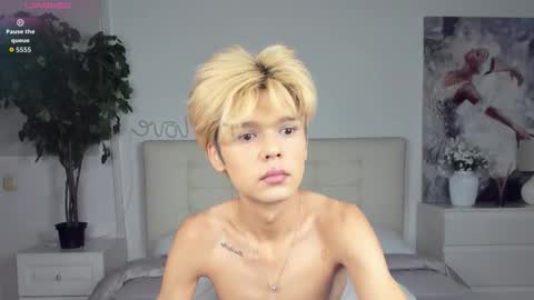 Felix online show from 09/11/25, 07:47