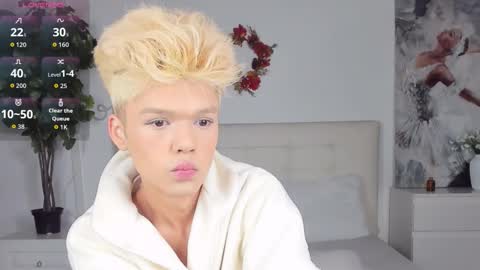 Felix online show from 11/29/25, 06:44