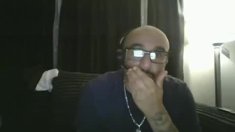 Snapshot of felixrlarios25 chatting on 05/28/26, 03:37 felixrlarios25 online show from 05/28/26, 03:37