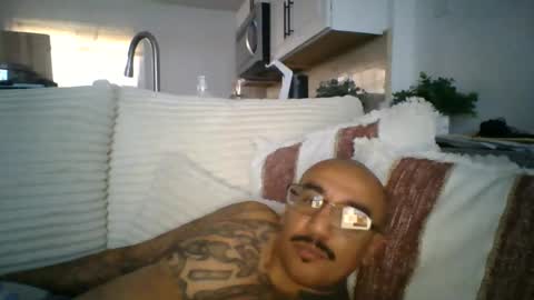 Snapshot of felixrlarios25 chatting on 08/04/26, 05:15 felixrlarios25 online show from 08/04/26, 05:15