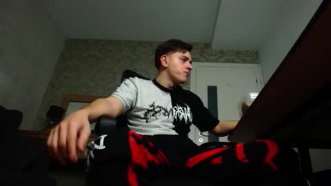 FelixStark online show from 11/03/25, 05:09