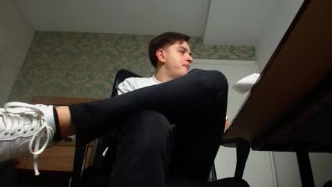 FelixStark online show from 11/08/25, 05:40