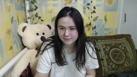 Snapshot of felvivalkitty chatting on 11/11/25, 06:08 Seva online show from 11/11/25, 06:08