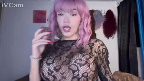 fem_boy6 online show from 05/08/26, 06:52