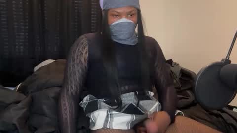 femboytoosie online show from 01/27/25, 08:17