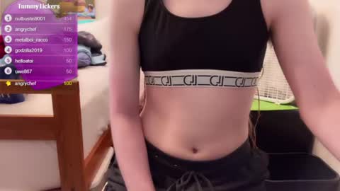 Snapshot of femboytummy chatting on 06/29/26, 02:17 femboytummy online show from 06/29/26, 02:17