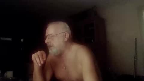Snapshot of femdom_sub chatting on 12/11/24, 06:04 femdom_sub online show from 12/11/24, 06:04