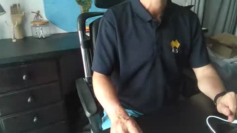 femdomsubby online show from 12/14/25, 03:23