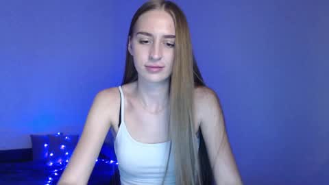 Snapshot of femkedejager chatting on 12/15/24, 11:53 Femke online show from 12/15/24, 11:53