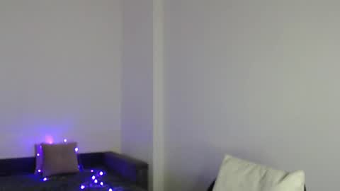 Snapshot of femkedejager chatting on 01/12/25, 10:43 Femke online show from 01/12/25, 10:43