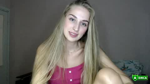 Femke online show from 04/01/26, 08:17