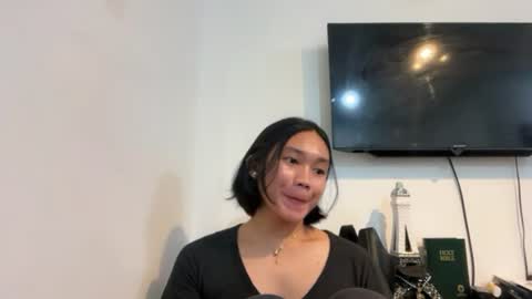 femme_aiza online show from 07/29/26, 11:19