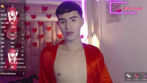 Snapshot of fenix19_ chatting on 02/12/25, 11:51 IM FENIX online show from 02/12/25, 11:51