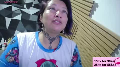 Snapshot of fenix_purple chatting on 05/07/26, 04:34 FENIX online show from 05/07/26, 04:34