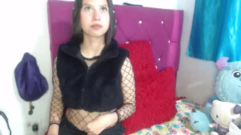 Fenixxx online show from 10/18/25, 07:47