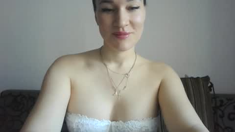 fennec_fox_ online show from 04/21/26, 06:31