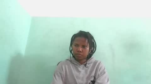 Snapshot of fenou122745 chatting on 10/08/25, 07:06 fenou122745 online show from 10/08/25, 07:06