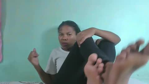 fenou122745 online show from 02/04/26, 05:08