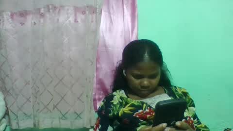 fenou122745 online show from 02/07/26, 06:44